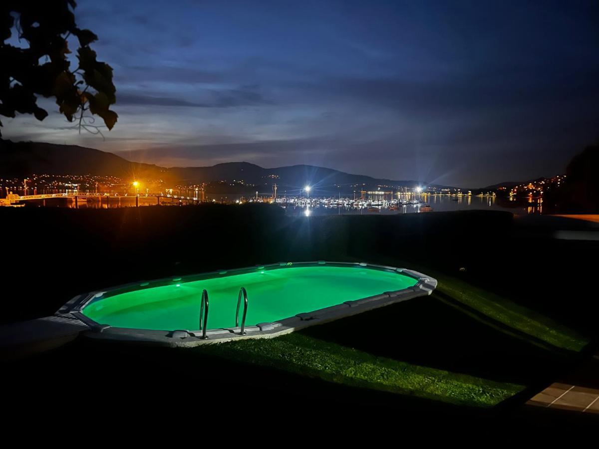 Apartamentos Redondela - A Casa Da Praia Bagian luar foto